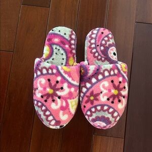 NWOT Vera Bradley Colorful Paisley Slippers, Large 9-10